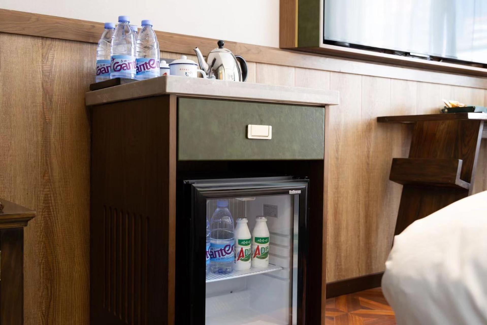 Nost Algia Hotel Near Beijing Panjiayuan Antique Market- Beijing Happy Valley, Cbd, China Zun And Sanlitun, Tian'Anmen Square, Free Ice Cream, Mineral Water, Coffee, Snacks And Laundry Service, Free Gymnastic, English Communication Well Dış mekan fotoğraf
