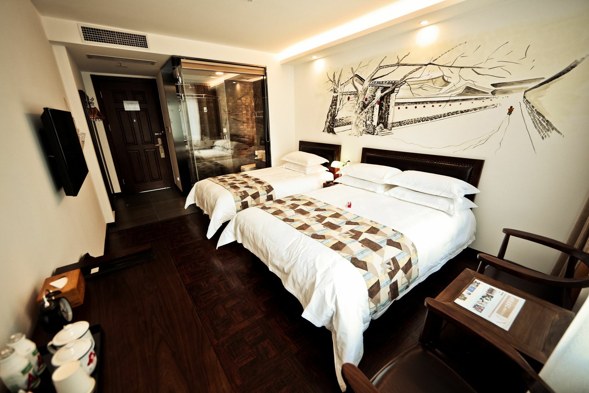 Nost Algia Hotel Near Beijing Panjiayuan Antique Market- Beijing Happy Valley, Cbd, China Zun And Sanlitun, Tian'Anmen Square, Free Ice Cream, Mineral Water, Coffee, Snacks And Laundry Service, Free Gymnastic, English Communication Well Dış mekan fotoğraf