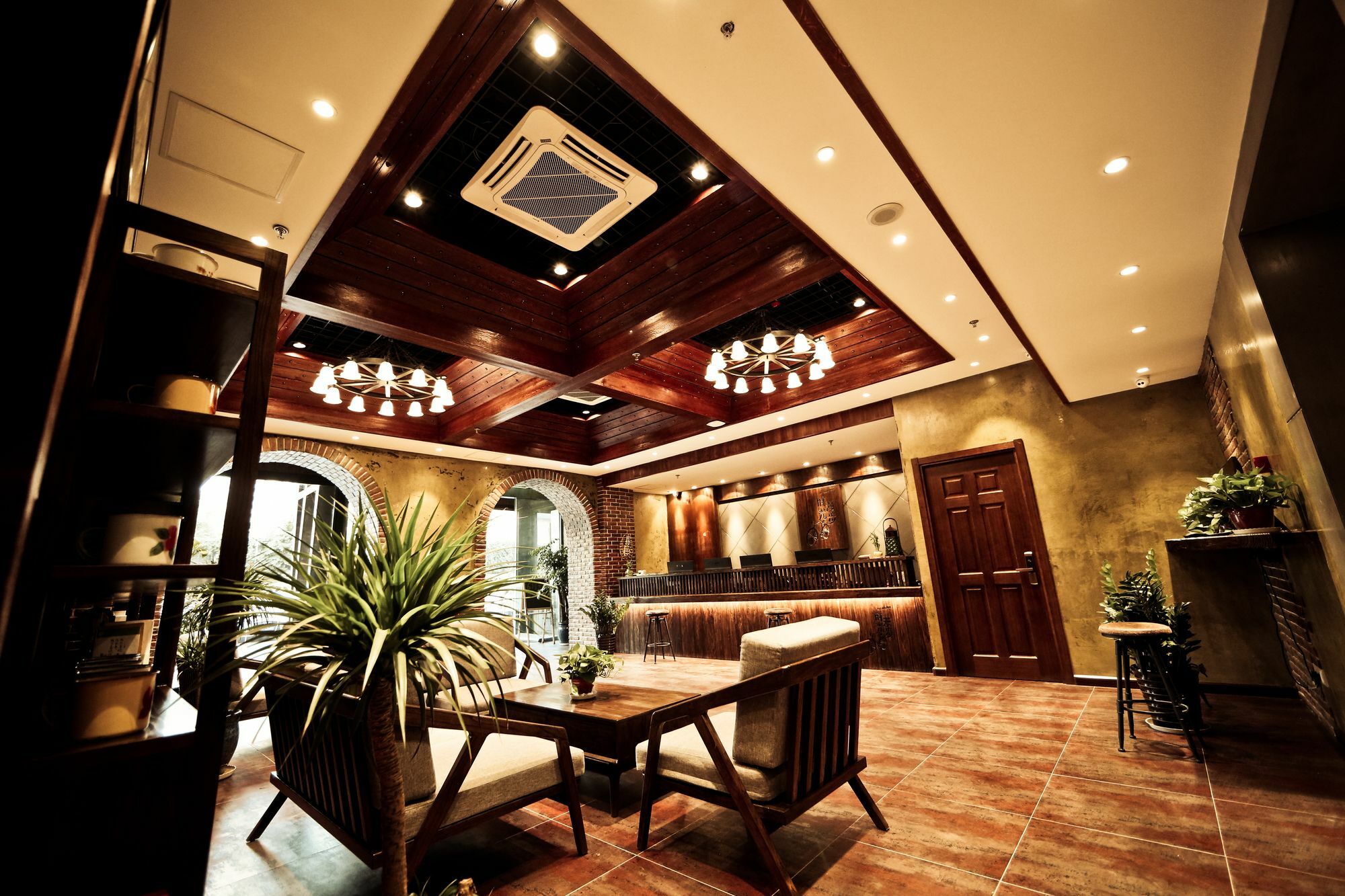 Nost Algia Hotel Near Beijing Panjiayuan Antique Market- Beijing Happy Valley, Cbd, China Zun And Sanlitun, Tian'Anmen Square, Free Ice Cream, Mineral Water, Coffee, Snacks And Laundry Service, Free Gymnastic, English Communication Well Dış mekan fotoğraf